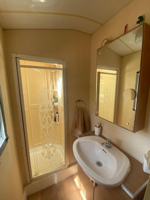 Mobil Home Calicanto Masía Aldamar Εξωτερικό φωτογραφία